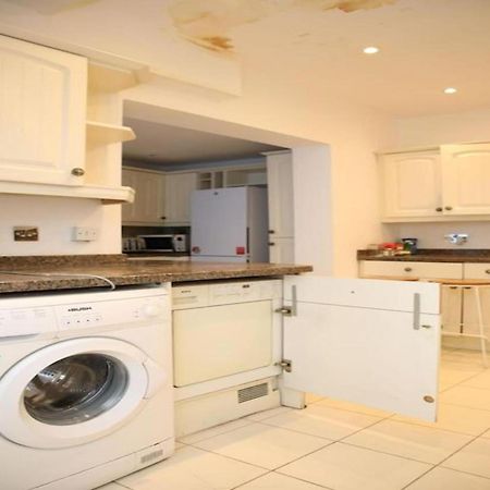 Oyo Timi Holiday Homes London Kültér fotó