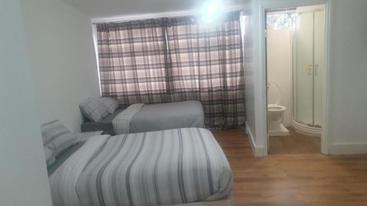Oyo Timi Holiday Homes London Kültér fotó